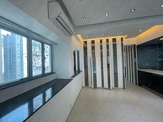 Mid Levels Central - The Rednaxela 11