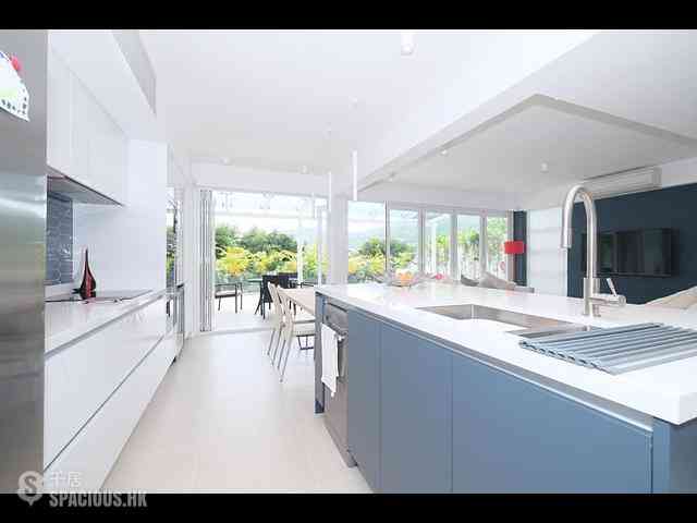 Clear Water Bay - Caribbean Villa 02