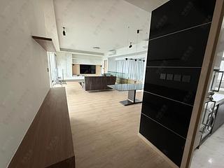 Soho - Centrestage Block 1 04