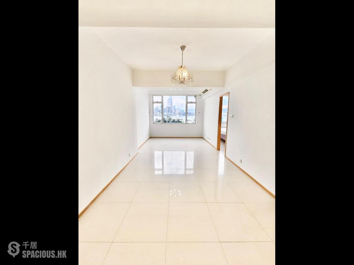 Causeway Bay - Hoi Deen Court 01