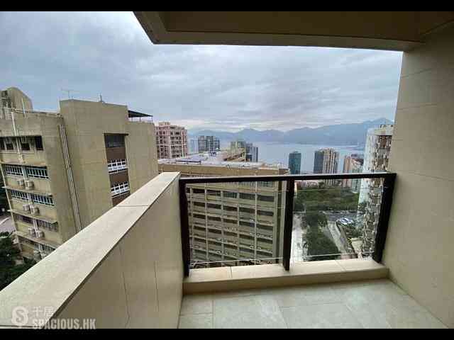 Braemar Hill - Wilshire Towers Block B 03