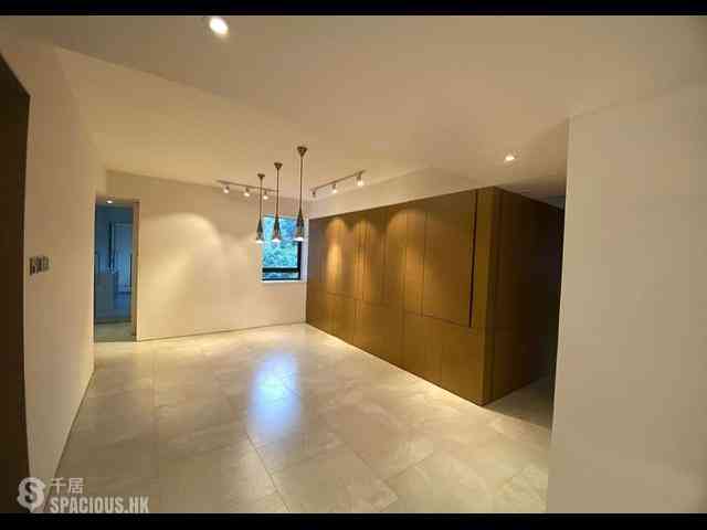 Braemar Hill - Wilshire Towers Block B 04