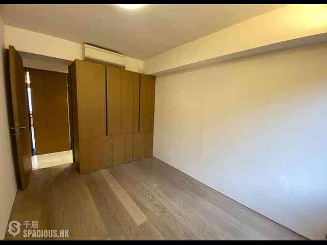 Braemar Hill - Wilshire Towers Block B 08