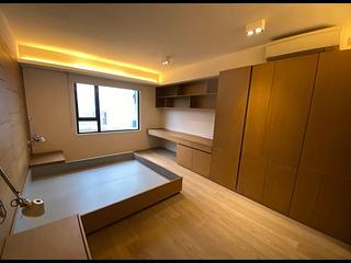 Braemar Hill - Wilshire Towers Block B 09