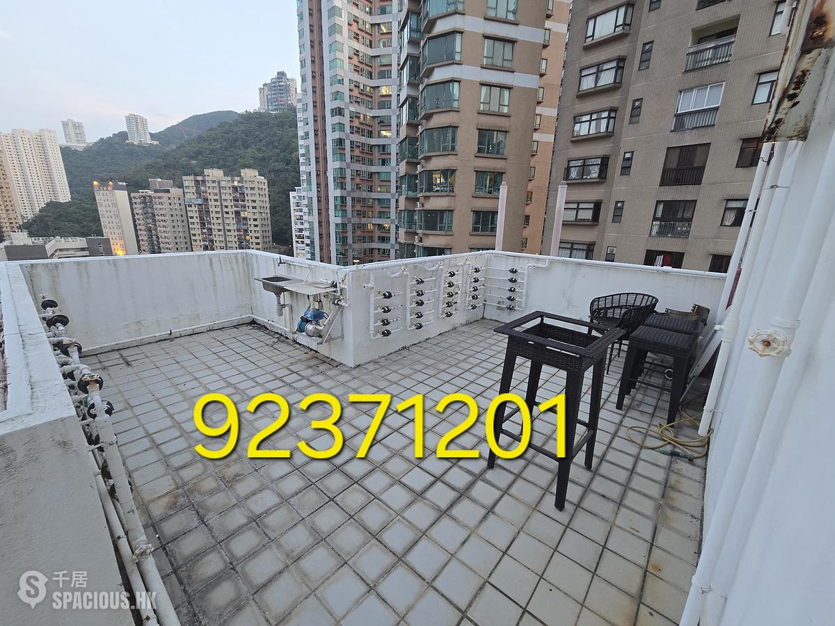 Wan Chai - Vincent Mansion 01