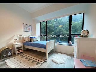 Mid Levels Central - The Harbourview 04