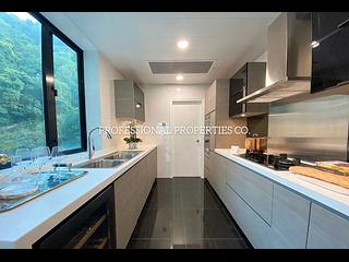 Mid Levels Central - The Harbourview 07
