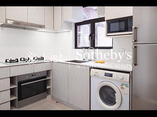 Mid Levels Central - Seymour Place 14