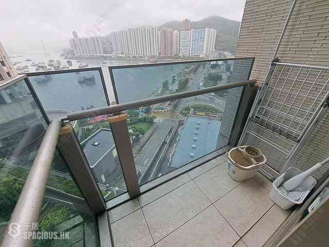 Tsuen Wan - Ocean Pride Phase 3 Block 7 06