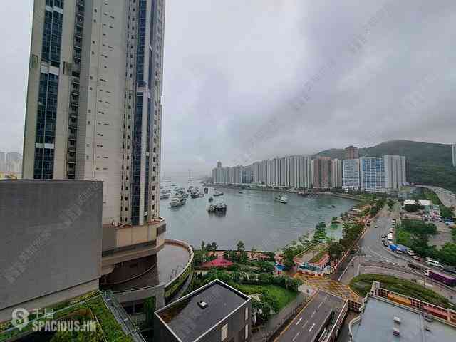 Tsuen Wan - Ocean Pride Phase 3 Block 7 07