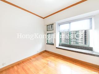 Mid Levels Central - Robinson Place 07