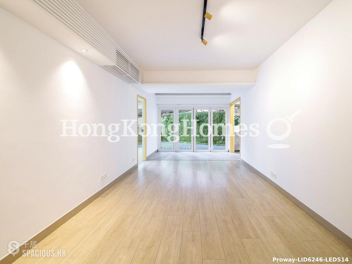 Wan Chai - Monmouth Villa 01