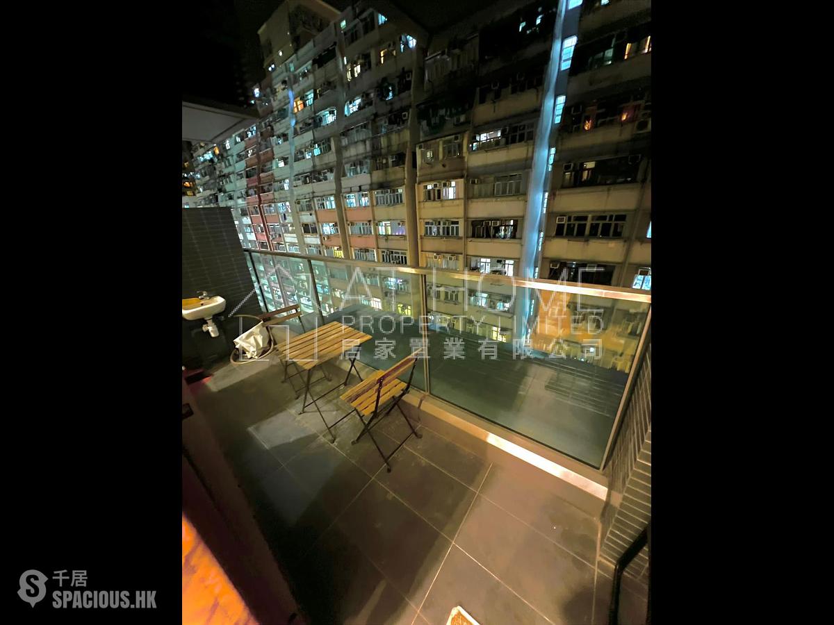 Shek Tong Tsui - Novum West 01