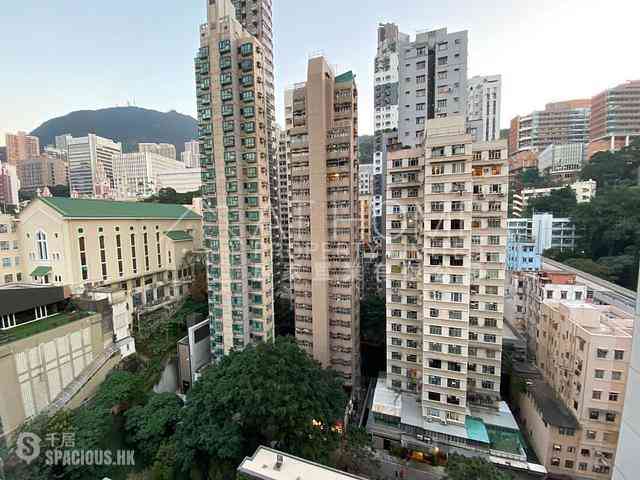Shek Tong Tsui - Novum West 01