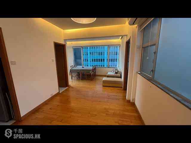 Causeway Bay - Yee On Building 01