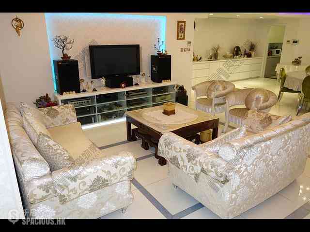 The Peak - Peak Villas 03