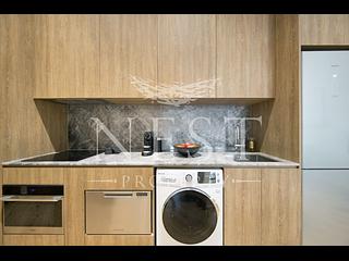 Sai Ying Pun - 111, High Street 08