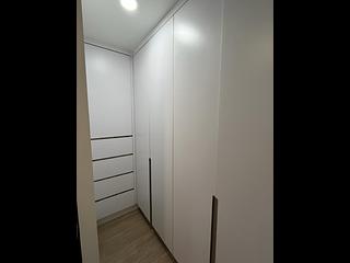 Sai Ying Pun - Lee Wai Building 08