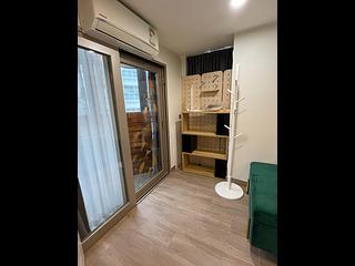 Sai Ying Pun - Lee Wai Building 10