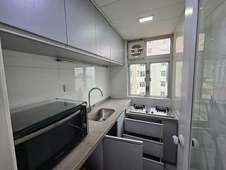Kennedy Town - Brilliant Court 07