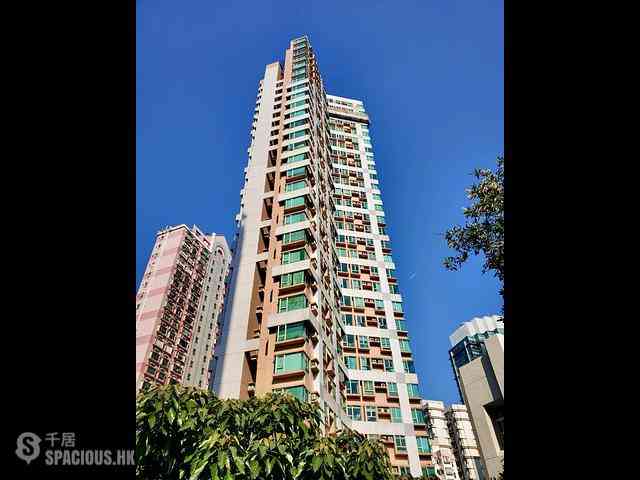 Wan Chai - Royal Court 01