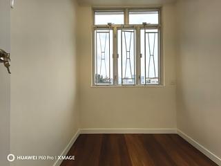 Tai Hang - Gold King Mansion 05