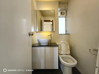 Tai Hang - Gold King Mansion 08