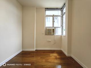Tai Hang - Gold King Mansion 09