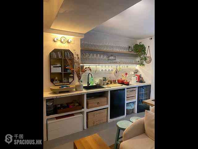 Sai Ying Pun - Yen Shun Mansion 06