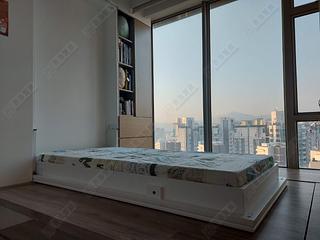 大角咀 - 一号银海6座 09