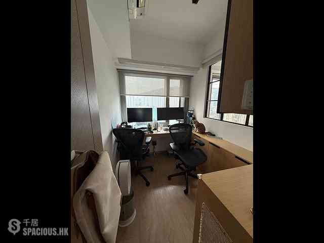 Tsuen Wan - Ocean Pride Phase 3A Ocean Supreme Block 5A 04