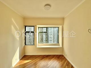 Mid Levels Central - Robinson Place 10