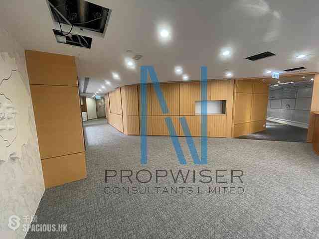 Wan Chai - Convention Plaza Office Tower 11