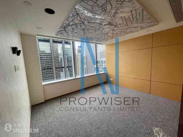 Wan Chai - Convention Plaza Office Tower 04