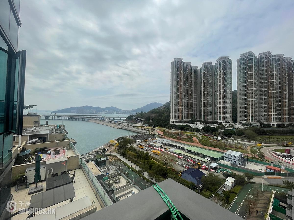 Tseung Kwan O - Capri 01