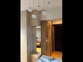 Mid Levels Central - Gramercy 07