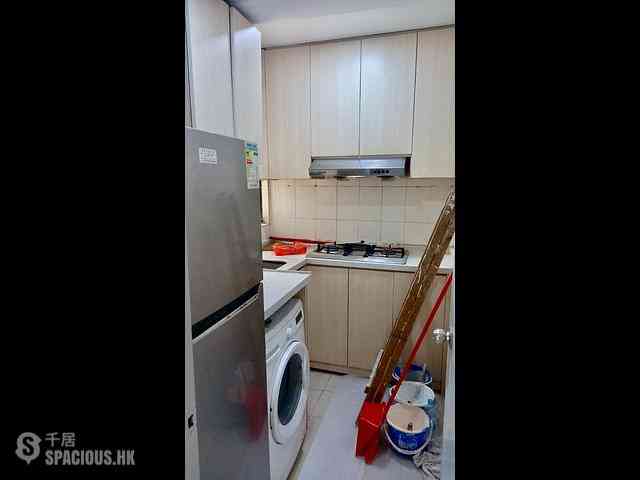 Sai Ying Pun - Connaught Garden 01