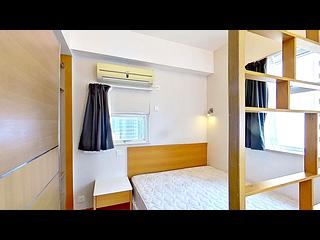 Causeway Bay - Lee King Mansion 12