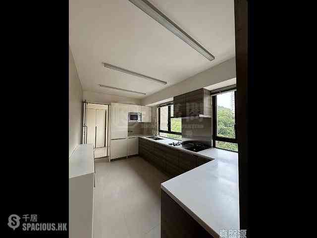 Braemar Hill - Wilshire Towers Block B 02