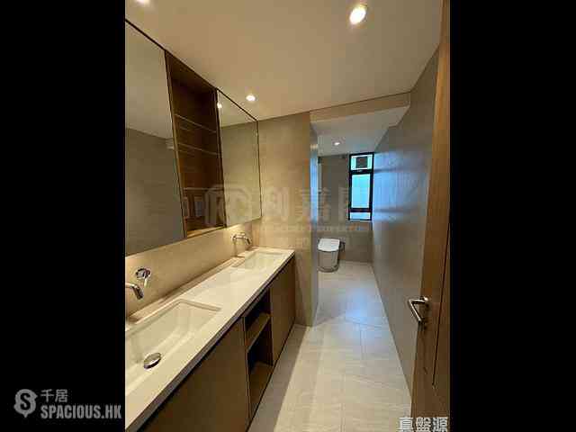 Braemar Hill - Wilshire Towers Block B 08