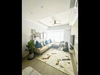 Mid Levels Central - Hillsborough Court 03