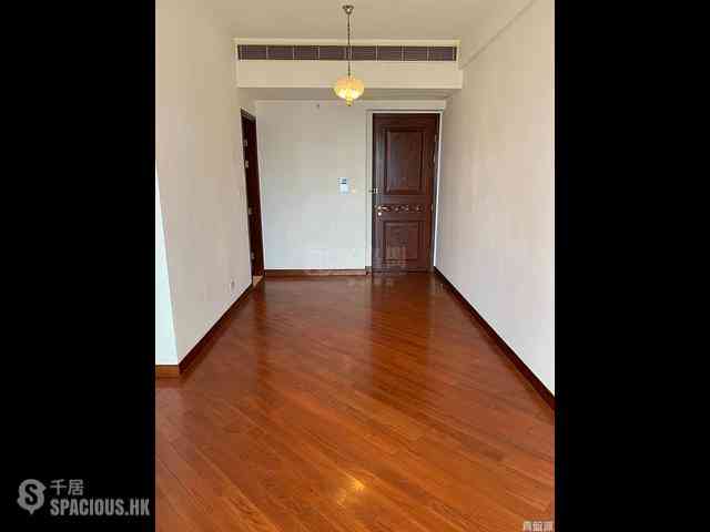 Yau Ma Tei - The Coronation Tower 2 09