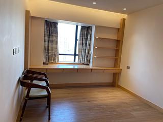 Mid Levels Central - Clovelly Court Block 1 11