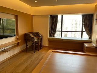 Mid Levels Central - Clovelly Court Block 1 16