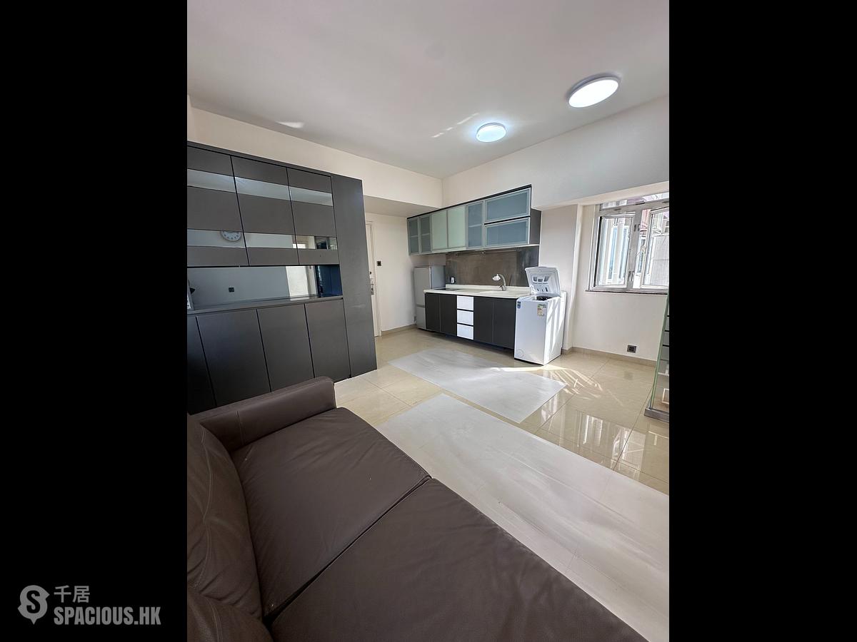 Kennedy Town - Jade Court 01