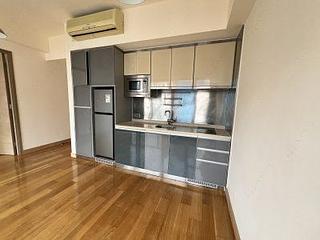Sai Ying Pun - Island Crest Block 1 03