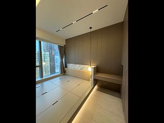 西九龙 - 天玺 06