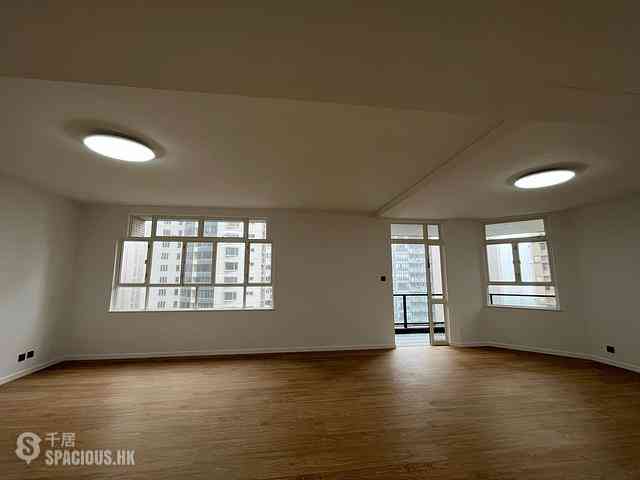 Mid Levels Central - Tregunter Block 1 02