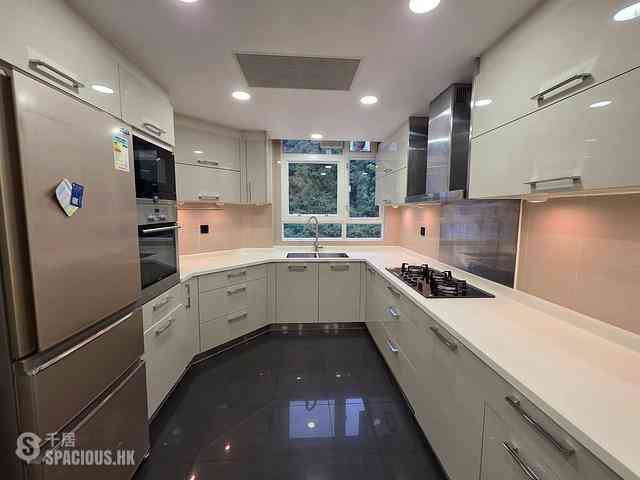 Mid Levels Central - Tregunter Block 1 07