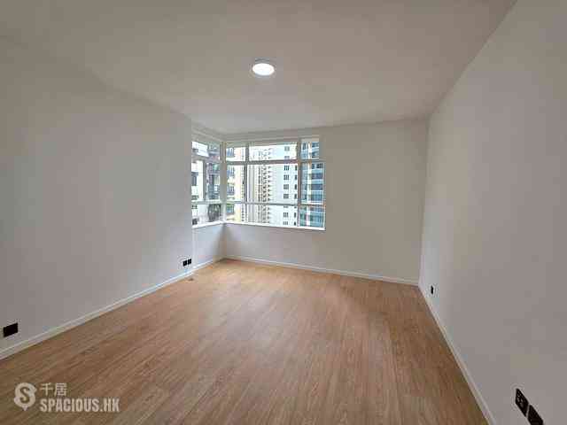 Mid Levels Central - Tregunter Block 1 08